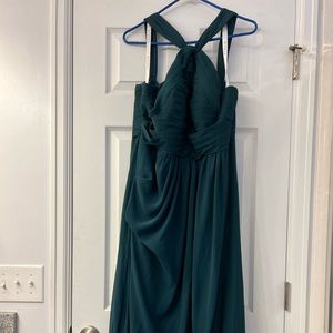 Pine colored bridesmaid dress.Size is A14. It was a little big on me(5’2-160lbs)